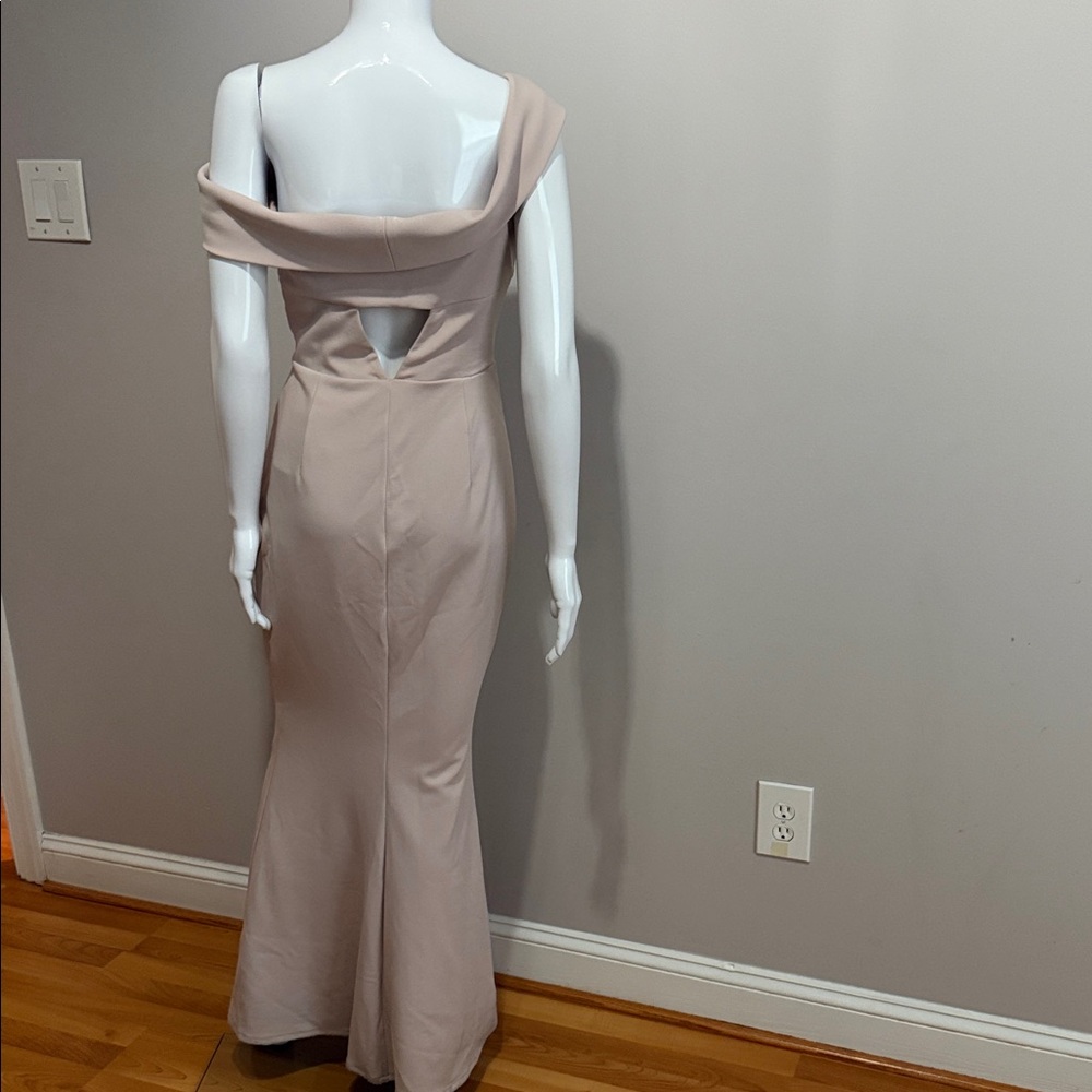 Katie May Legacy Off Shoulder Crepe Mermaid Gown Blush Maxi Dress Size 8 - Picture 9 of 13